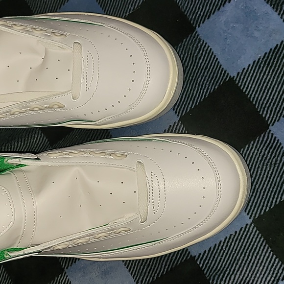 Brand New in BOX. Jordan 2s. Lucky Green . Size 14. Never been worn. - Picture 6 of 14